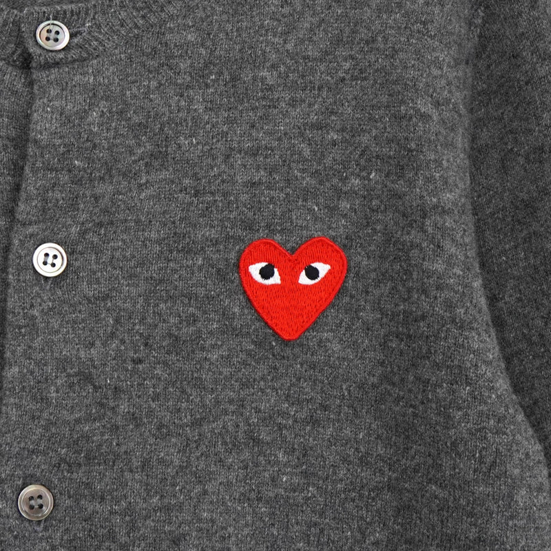 プレイ コムデギャルソン ハートロゴ カーディガン グレー レディース - NEWSED