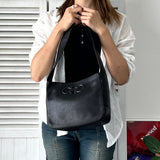 サルバトーレ・フェラガモ ダブル ガンチーニ ナッパレザー ワンショルダーバッグ ブラック - NEWSED