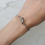 セリーヌ ノット エクストラ シン バングル シルバー レディース - NEWSED