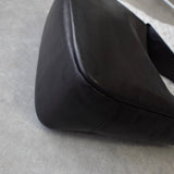 サルバトーレ・フェラガモ ダブル ガンチーニ ナッパレザー ワンショルダーバッグ ブラック - NEWSED