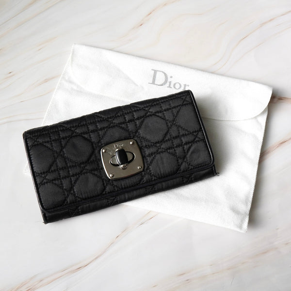 Dior(ディオール)アイテム一覧 | ブランド古着を扱うリユースショップ