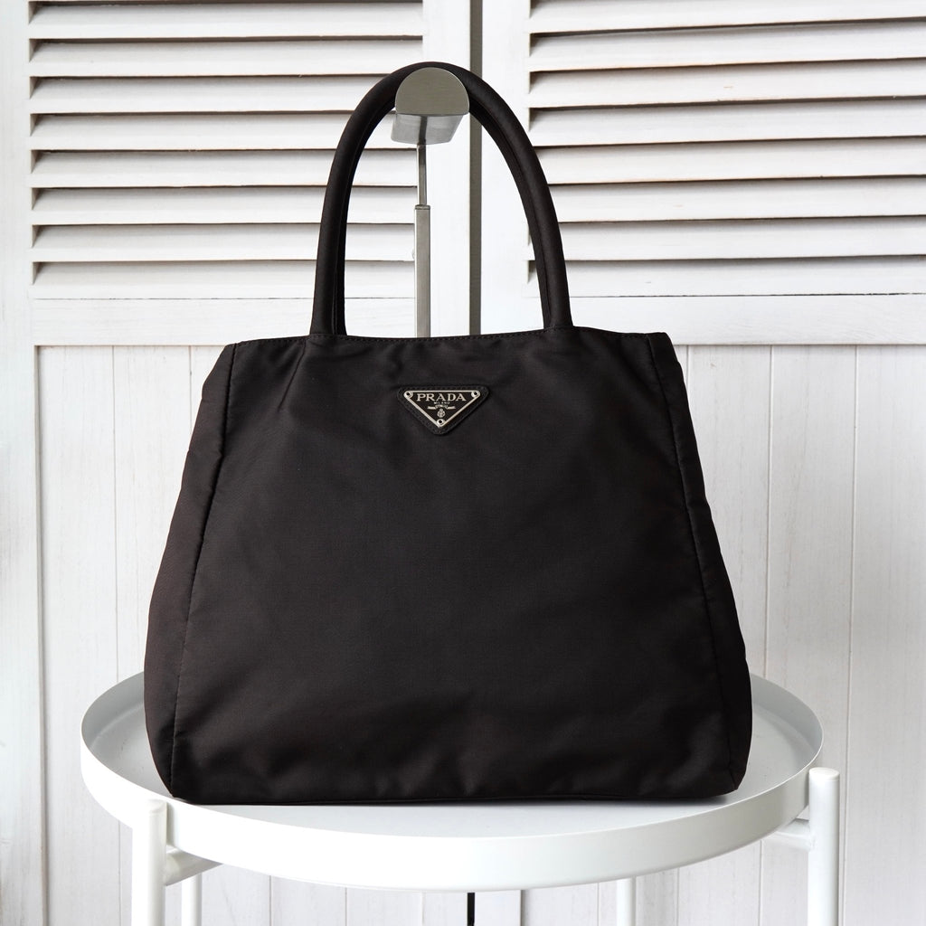 Prada Pocono Tessuto 棕色三角形标志尼龙手提包