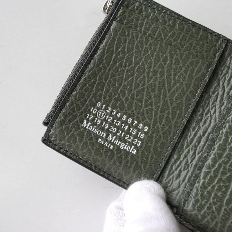 メゾン マルジェラ 四つタグ レザー コンパクトウォレット 二つ折り財布 カーキ - NEWSED