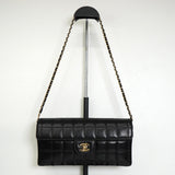 シャネル チョコバー ココマーク ターンロック チェーン セミショルダーバッグ ブラック - NEWSED