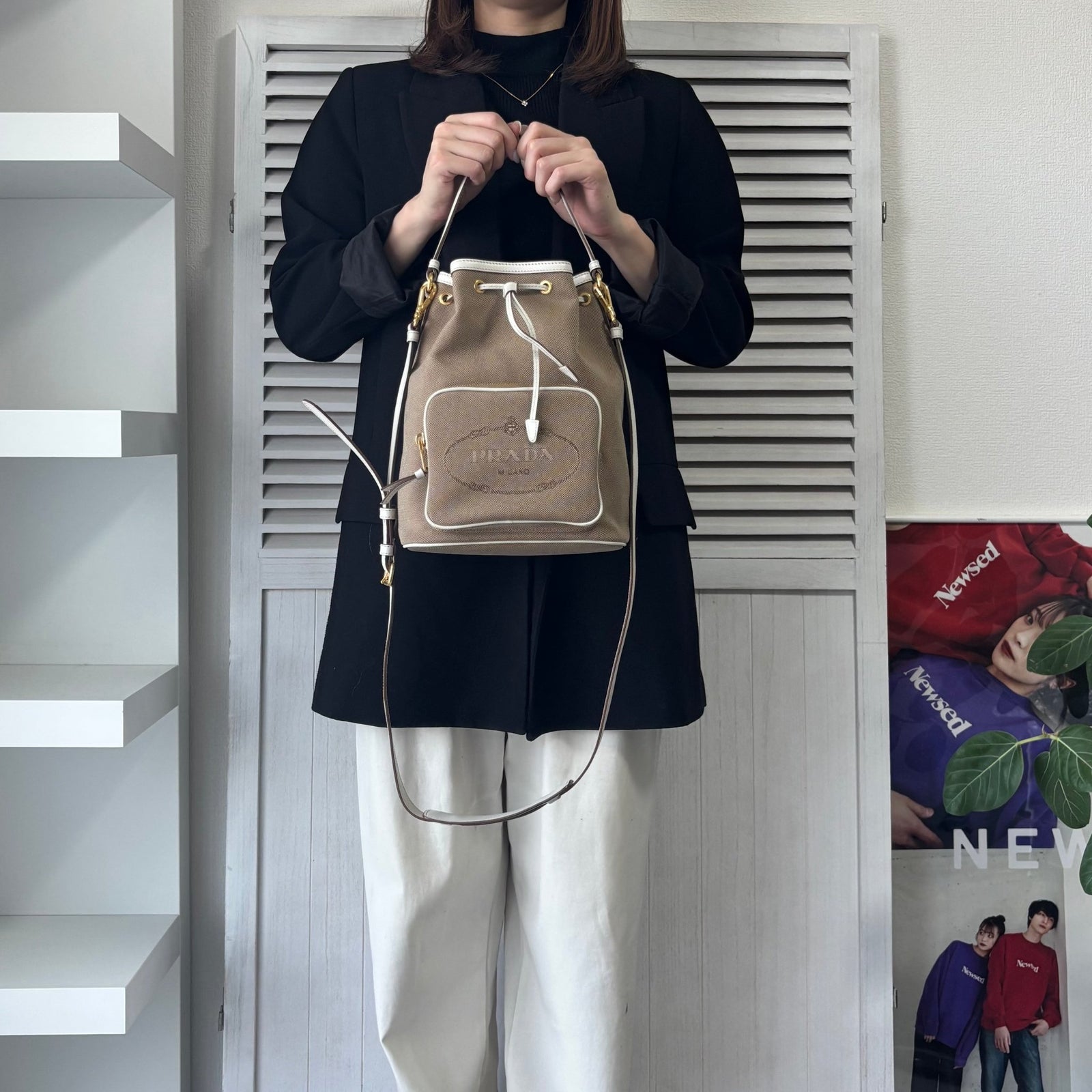 プラダ ジャガード ナイロン 巾着バッグ ショルダーバッグ ベージュ