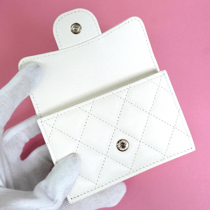 シャネル ココマーク マトラッセ キャビアスキン 三つ折り財布