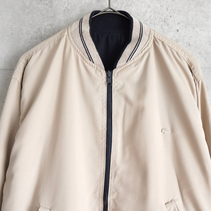 ラコステ リバーシブル ブルゾン スタジャン ロゴパッチ ダークネイビー/ベージュ - NEWSED