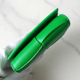 ボッテガ ヴェネタ カセット イントレチャート コインケース グリーン 箱付き - NEWSED