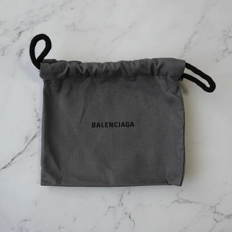 バレンシアガ エブリディ レザー 三つ折り財布 コンパクトウォレット ブラック - NEWSED