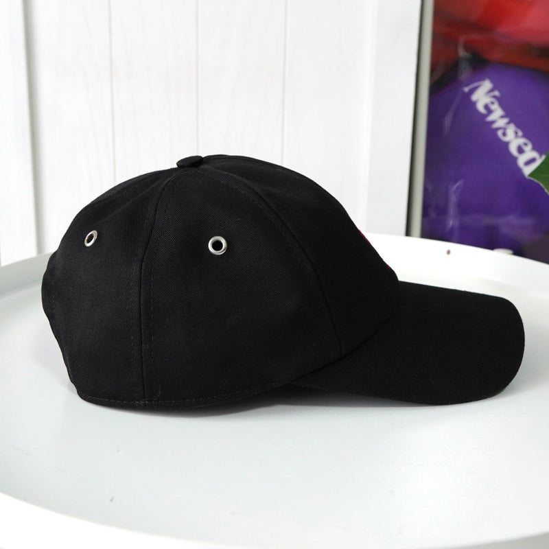 アミパリ アミ パリス ハートロゴ キャップ 帽子 ブラック - NEWSED