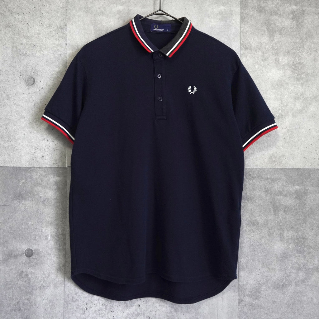 Fred Perry logo embroidered short sleeve polo shirt in navy and red