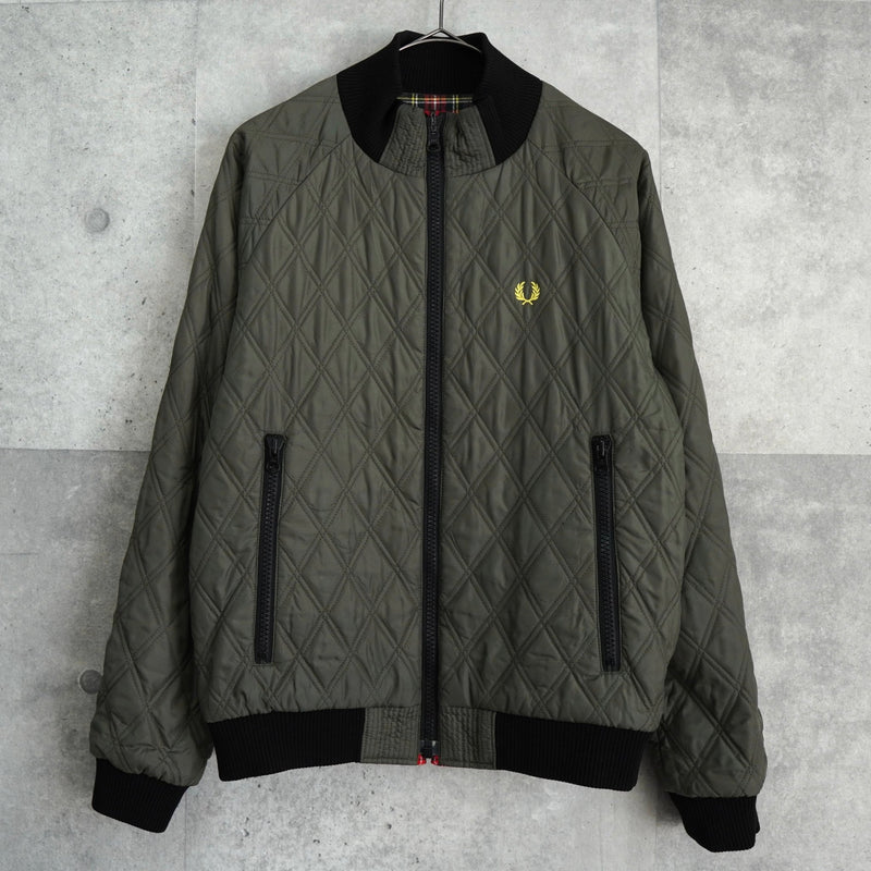フレッドペリー リバーシブル ロゴ 刺繍 チェック柄 キルティングジャケット ブルゾン カーキ / グレー - NEWSED