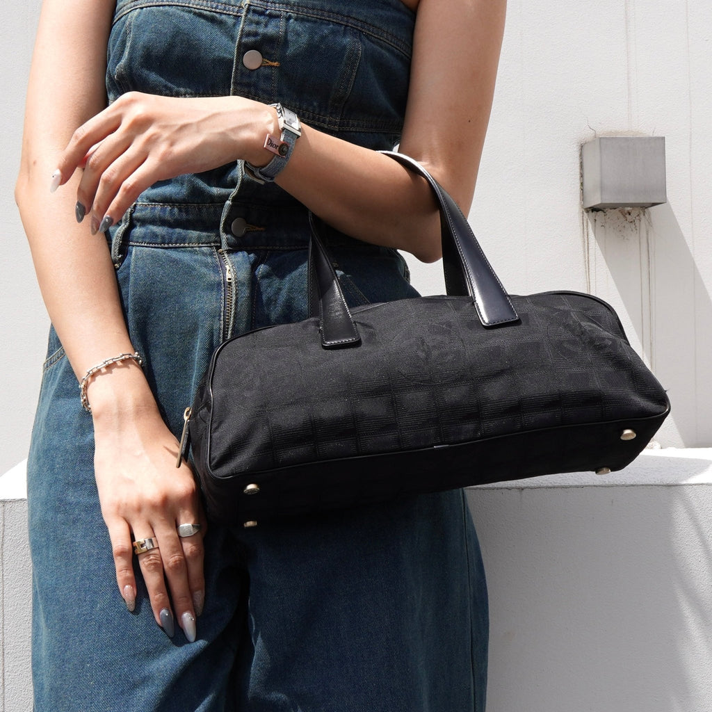 シャネル ニュートラべルライン ココマーク キャンバス×レザー ハンドバッグ ボーリングバッグ ブラック