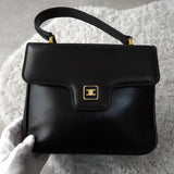 セリーヌ ヴィンテージ トリオンフ カーフ レザー ハンドバッグ 自立型 ブラック - NEWSED