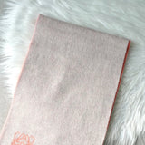 ロエベ アナグラム ダブルフェイス リバーシブル ウール アンゴラ マフラー ピンク / グレー - NEWSED