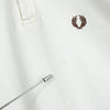 Fred Perry 徽标刺绣白色短袖 Polo 衫