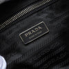 Prada 穿孔皮革迷你波士顿包、手提包、单肩包、黑色/白色