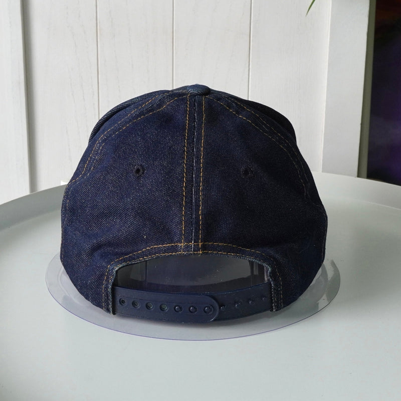 ステューシー ロゴ レザーパッチ デニム キャップ - NEWSED