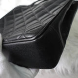 シャネル ターンロック マトラッセ キャビアスキン トートバッグ ブラック - NEWSED