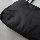 プラダ トライアングルロゴ テスート ポコノ ナイロン トートバッグ ハンドバッグ ブラック - NEWSED