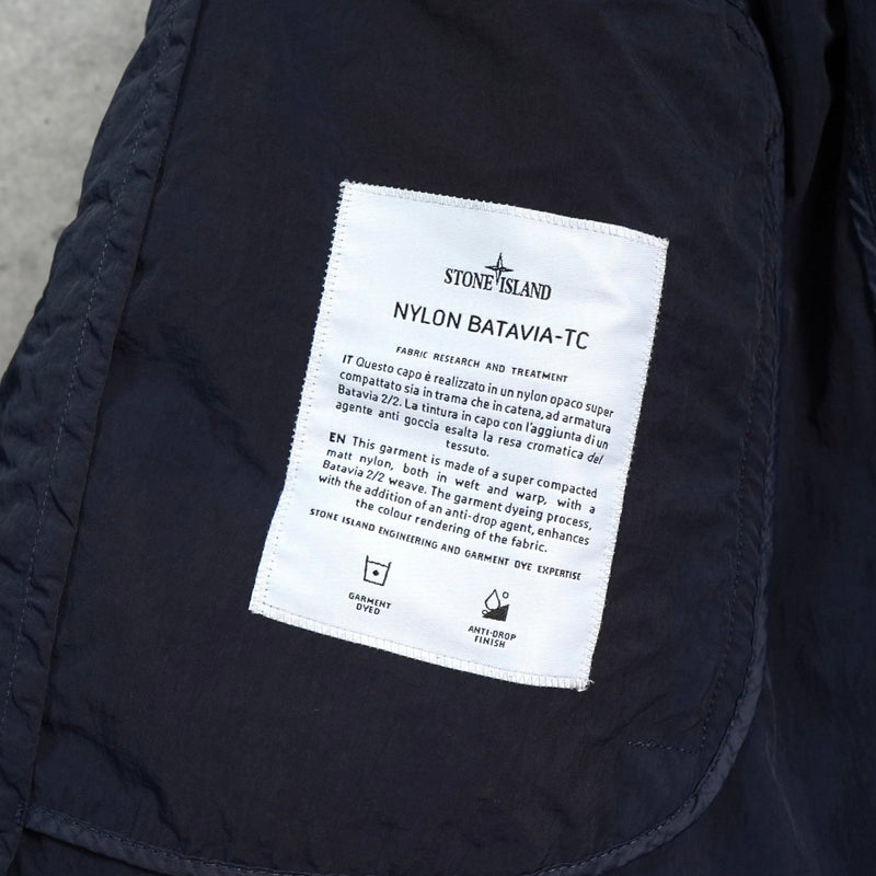 ストーン アイランド ナイロンジャケット ネイビー - NEWSED
