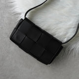ボッテガ ヴェネタ マキシントレチャート カセットバッグ レザー ショルダーバッグ ウエストポーチ ブラック - NEWSED