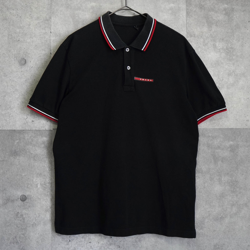 プラダ ロゴパッチ 半袖ポロシャツ ブラック