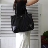 プラダ テスート ポコノ ナイロン サフィアーノ レザー トライアングルロゴ トートバッグ ブラック - NEWSED