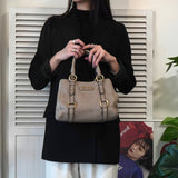 ミュウミュウ ロゴ レザー ハンドバッグ ベージュ レディース - NEWSED