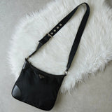 プラダ ポコノ テスート ナイロン / レザー トライアングルロゴ ショルダーバッグ ブラック - NEWSED