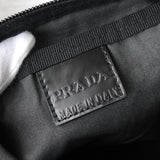 プラダ ポコノ テスート ナイロン ポーチ トライアングルロゴ ブラック - NEWSED