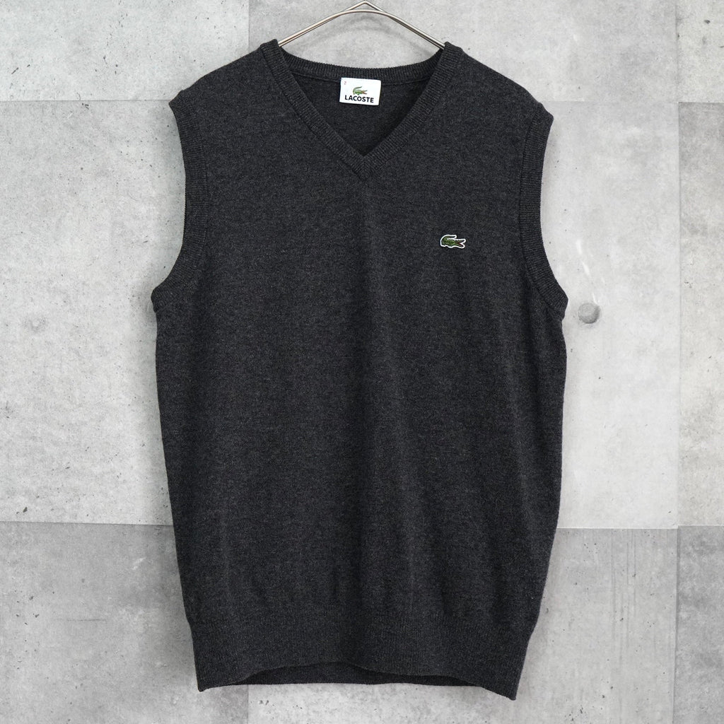 Lacoste 徽标贴片针织背心（灰色）