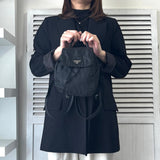 プラダ ポコノ テスート ナイロン ミニリュックサック トライアングルロゴ ブラック - NEWSED