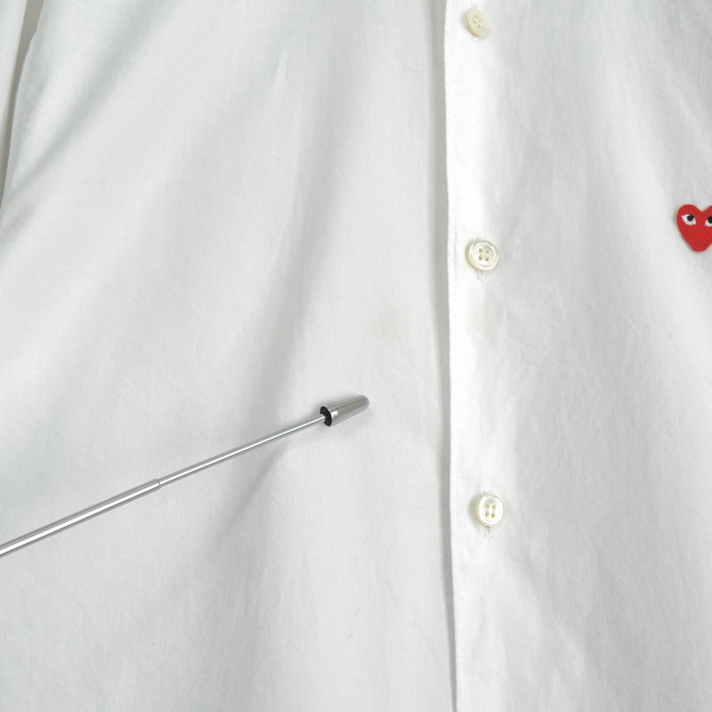 プレイ コム デ ギャルソン ハートロゴ 長袖シャツ ホワイト - NEWSED
