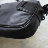 ロエベ ヴィンテージ アナグラム ナッパレザー ショルダーバッグ ポシェット ブラック - NEWSED