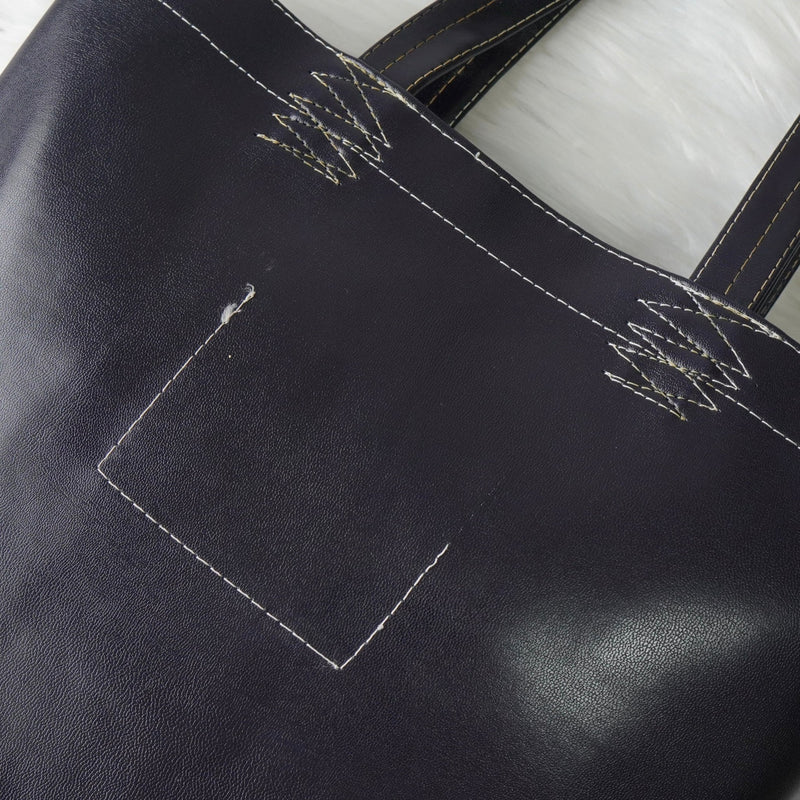 コムデギャルソン ステッチ トートバッグレザー ネイビー / ブラウン - NEWSED