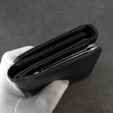 ヴィヴィアン ウエストウッド オーブロゴ レザー 三つ折り財布 ブラック - NEWSED