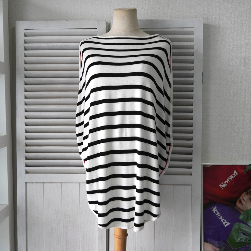 エムエムシックス メゾンマルジェラ  ボートネック ボーダー ノースリーブ ポンチョ ケープ カットソー ブラック / ホワイト レディース