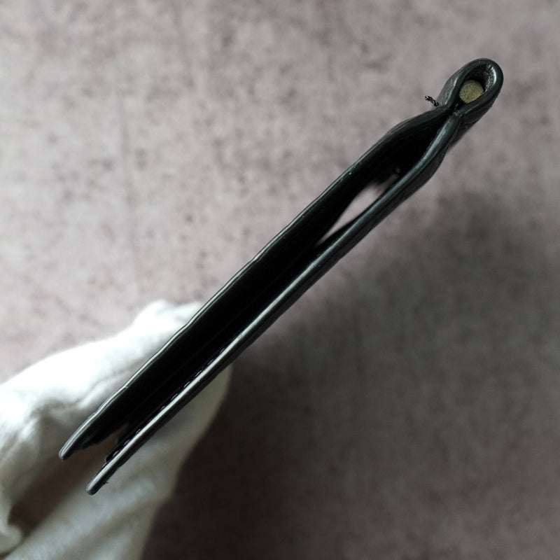 グッチ マイクログッチシマ マネークリップ付き 二つ折り カードケース - NEWSED