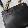 シャネル ロゴ キャビアスキン チェーン ショルダーバッグ  ブラック