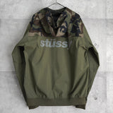 ステューシー カモ柄 ジップアップ ナイロンパーカー カーキ - NEWSED