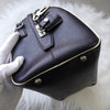 Prada Saffiano 皮革迷你波士顿包，带三角形徽标（黑色/白色）