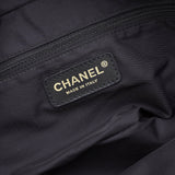 シャネル ニュートラべルライン キャンバス / レザー ハンドバッグ ボーリングバッグ ブラック - NEWSED