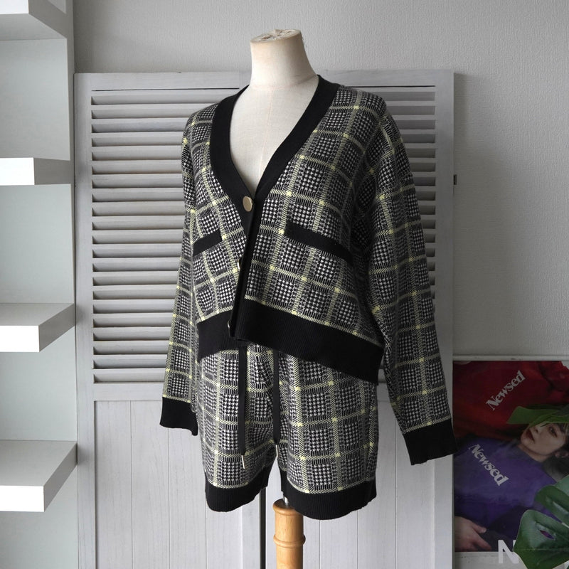 アルマーニ エクスチェンジ 千鳥格子柄 ニット セットアップ カーディガン ショートパンツ レディース グレー - NEWSED