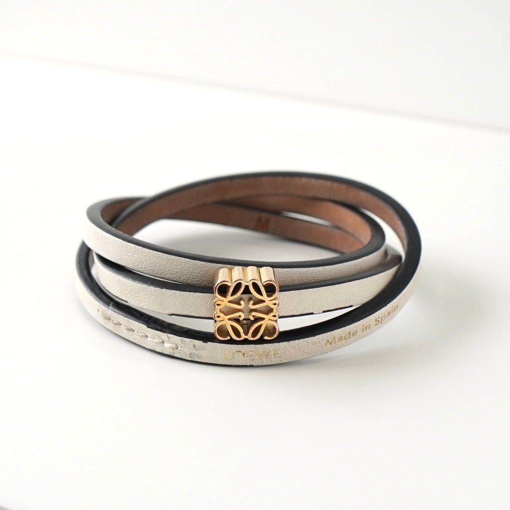 Loewe Anagram 皮革扭纹手镯（白色）