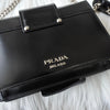 Prada City 小牛皮链条单肩包（黑色）