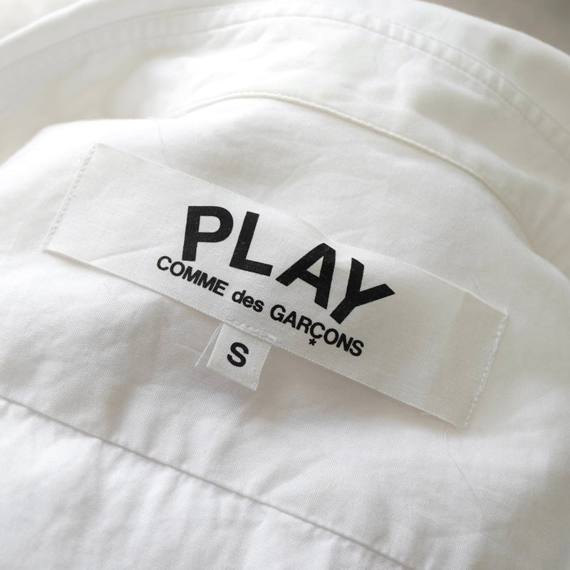 プレイ コム デ ギャルソン ハートロゴ 長袖シャツ ホワイト - NEWSED