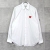 Play Comme des Garçons 白色心形徽标贴片长袖衬衫