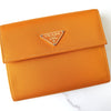 プラダ ナイロン 三つ折り財布 トライアングルロゴ オレンジ