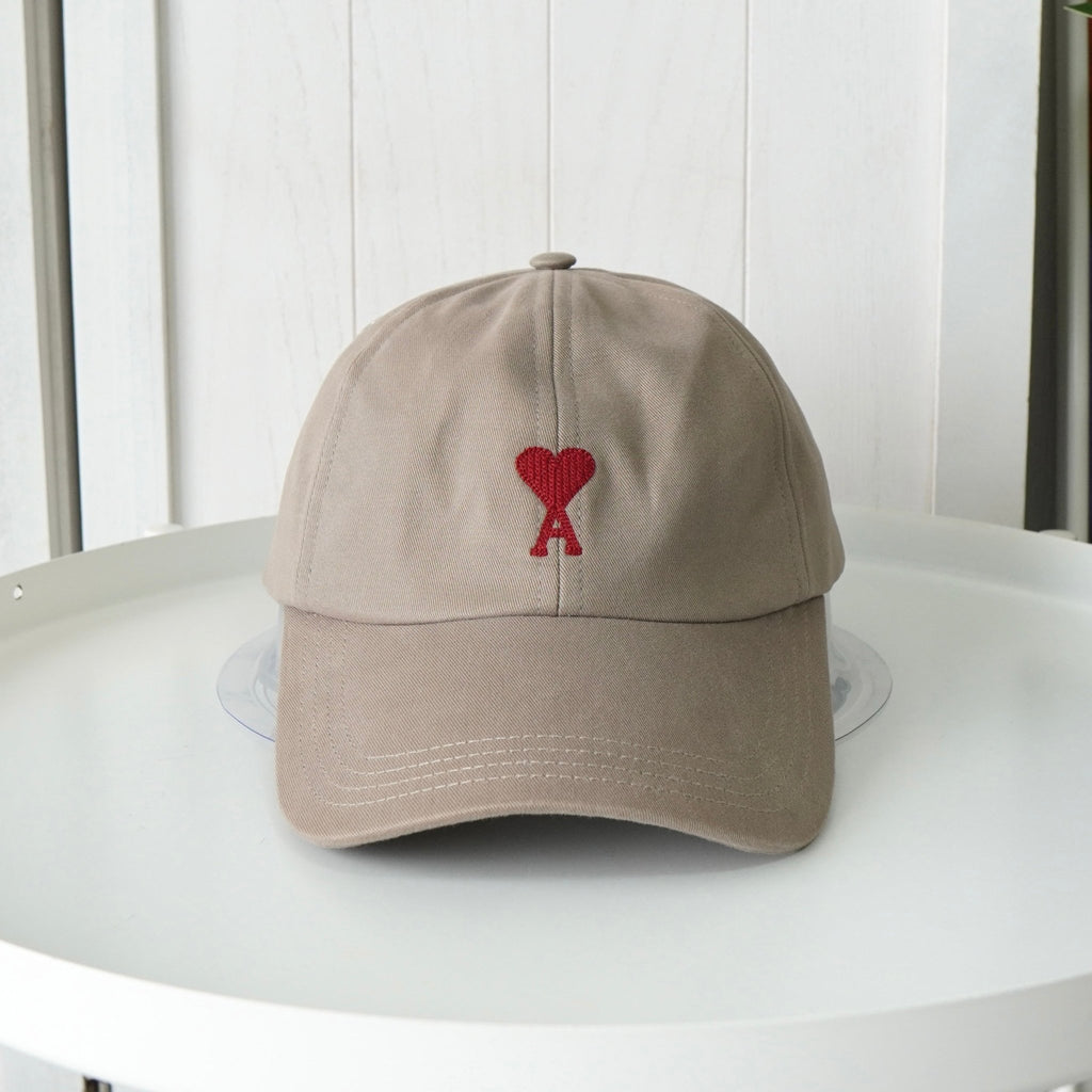 アミパリ アミ パリス ハートロゴ キャップ ベージュ 保存袋付き